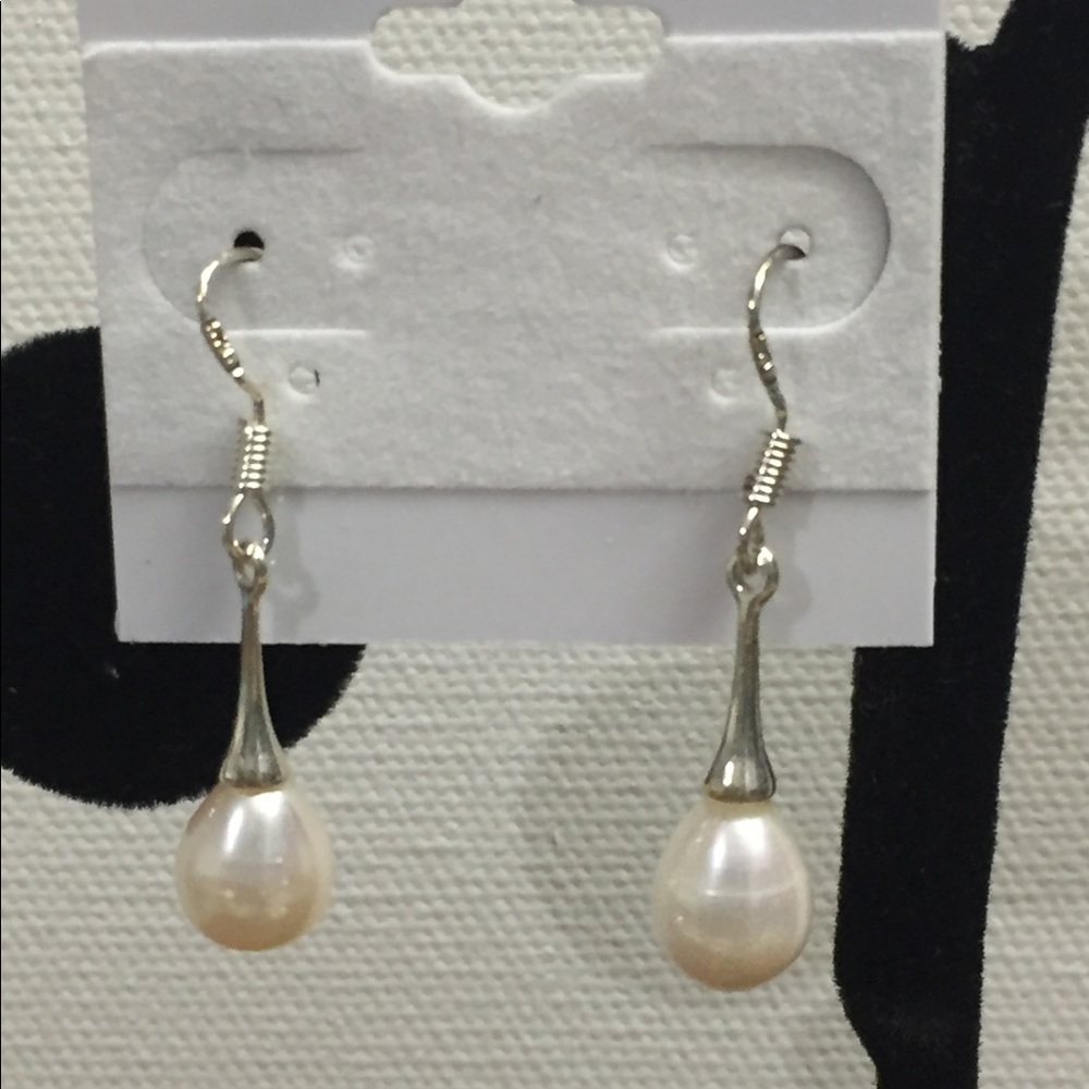 💙Freshwater Pearl Earrings